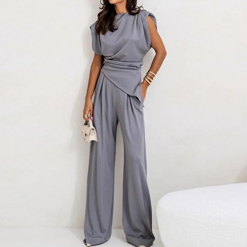 Variant image for Sleek | Women's Outfit - Summer Holiday Clothes with Sleeveless Top and Wide-Leg Pants-3