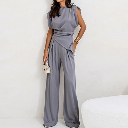Variant image for Sleek | Women's Outfit - Summer Holiday Clothes with Sleeveless Top and Wide-Leg Pants-3