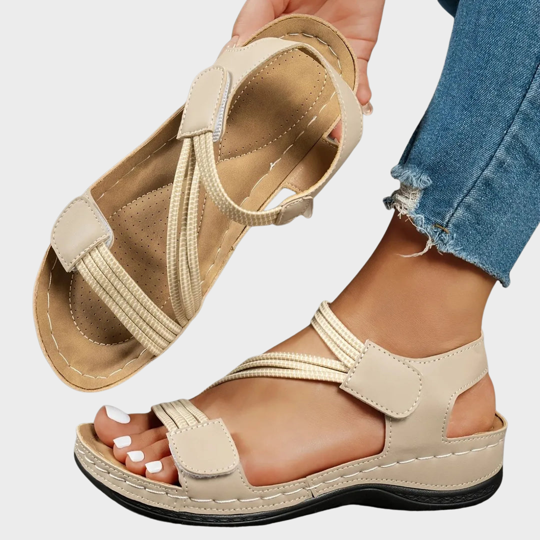 Relaxed Fit Comfortable Summer Sandals - Luxivelle