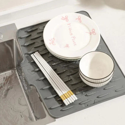 Heat Resistant Non Slip Silicone Kitchen Mat