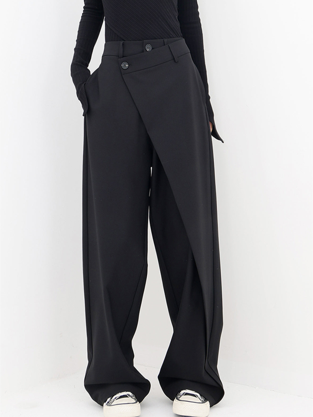 Sophie | Modern, comfortable and stylish trousers 0