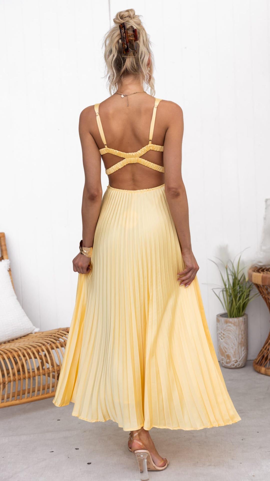 Beautiful Flowy V-Neck Maxi Dress