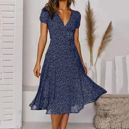 Trudi | Comfortable Flattering V-Neck Dress 4