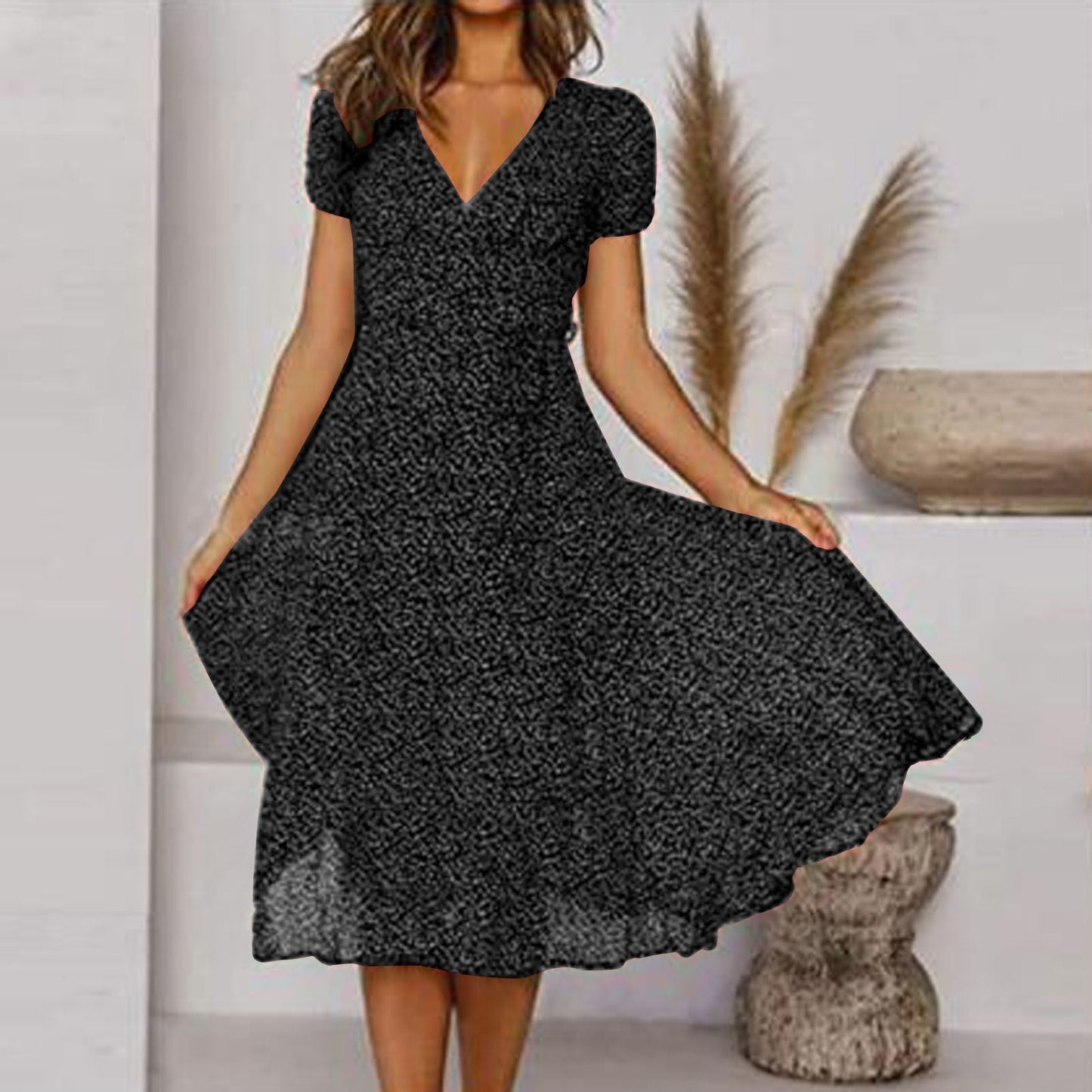 Trudi | Comfortable Flattering V-Neck Dress 5