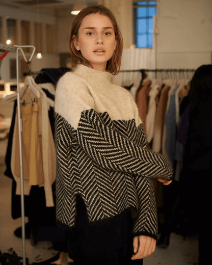 Cozy Crew Neck Pullover Sweater