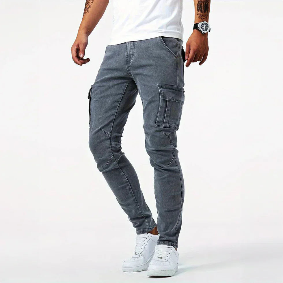 Men's Fitted Straight Leg Jeans