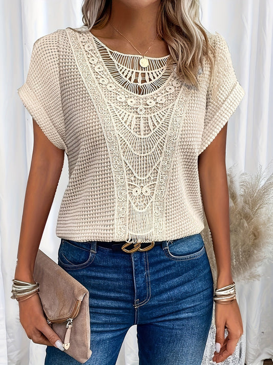 Vivienne | Ladies' Night Out Blouse with Lace Trim - Luxivelle