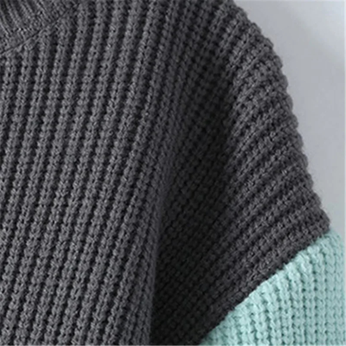 VogeLuxe | Men’s Bold Colorblock Turtleneck Sweater 3