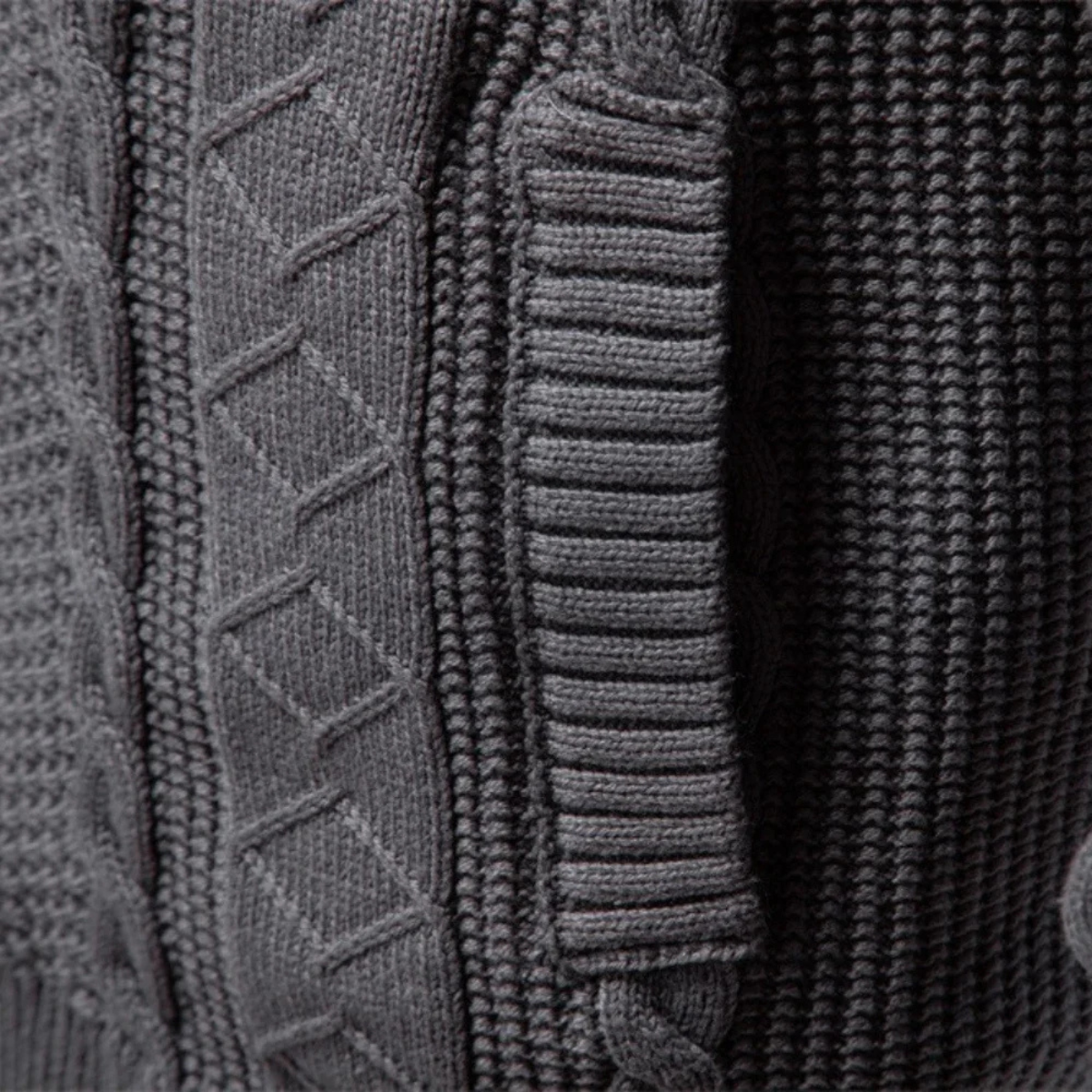 VogeLuxe | Men’s Cable Knit Full Zip Cardigan 3