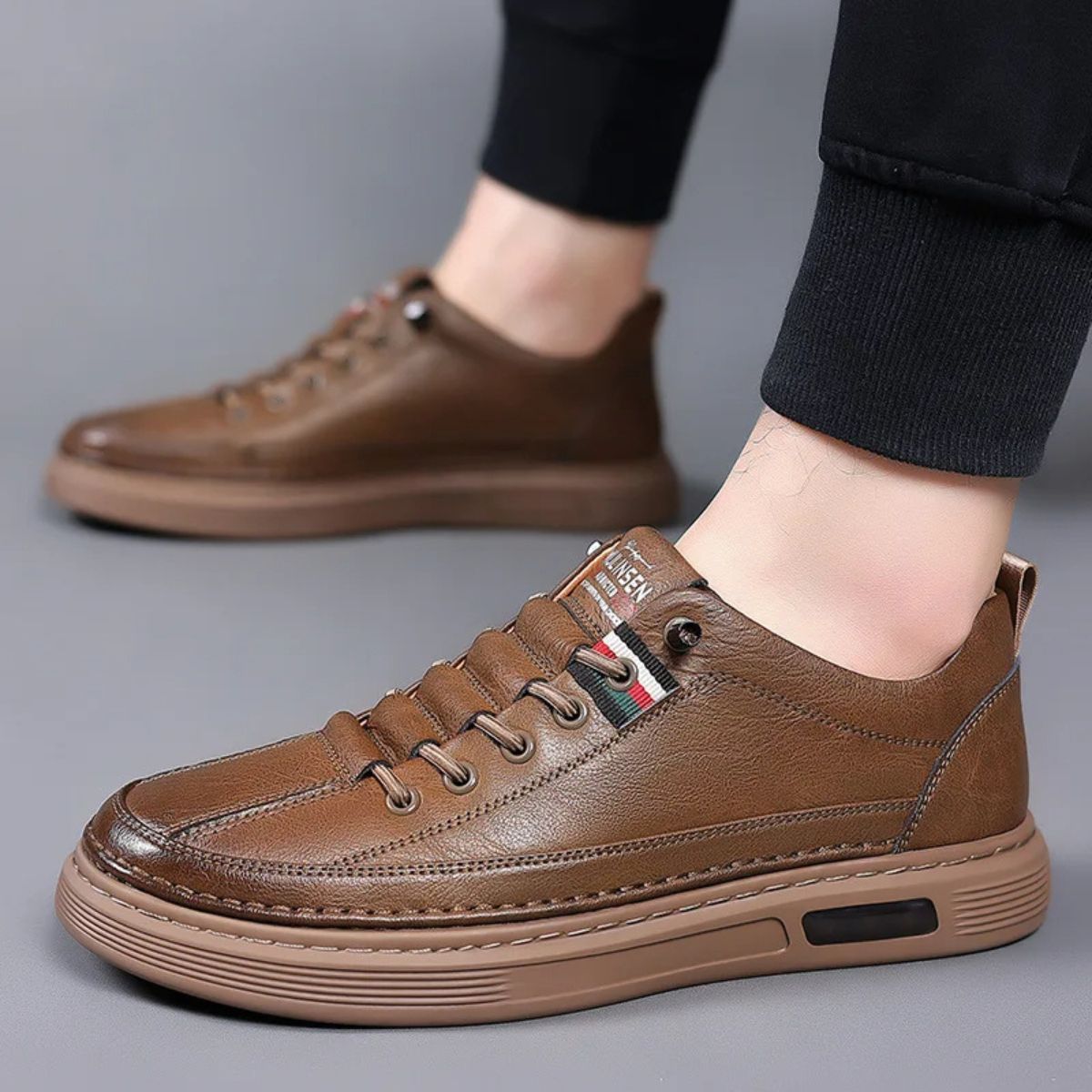 VogeLuxe | Men’s Casual Leather Low-Top Sneakers 4