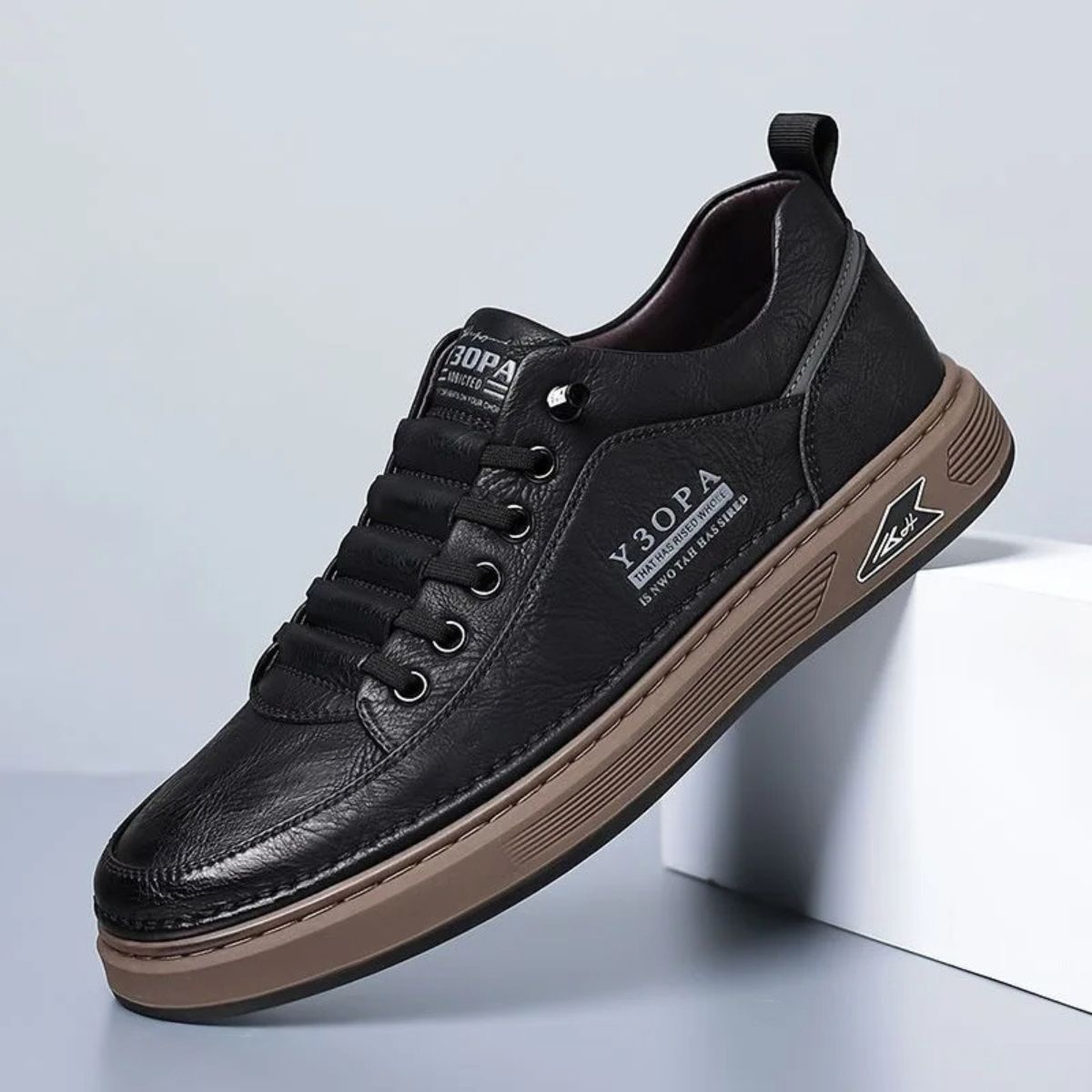 VogeLuxe | Men’s Casual Low-Top Sneakers with Graphic Details 5