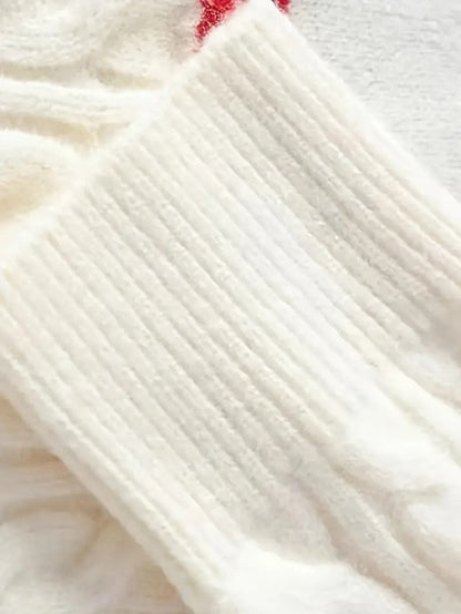 VogeLuxe | Men’s Christmas Cable Knit Sweater 2