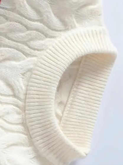 VogeLuxe | Men’s Christmas Cable Knit Sweater 3