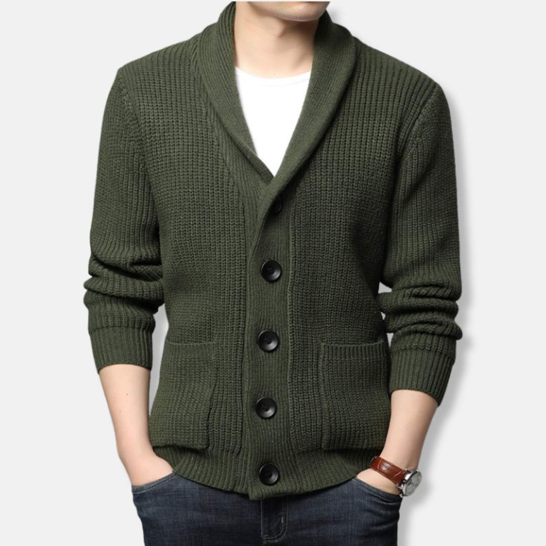 VogeLuxe | Men’s Chunky Knit Cardigan 2