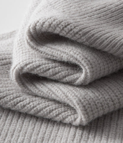 VogeLuxe | Men’s Chunky Ribbed Zip-Up Cardigan 4