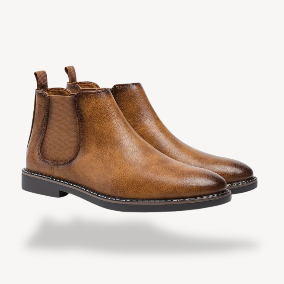 VogeLuxe | Men’s Classic Leather Chelsea Boots 1