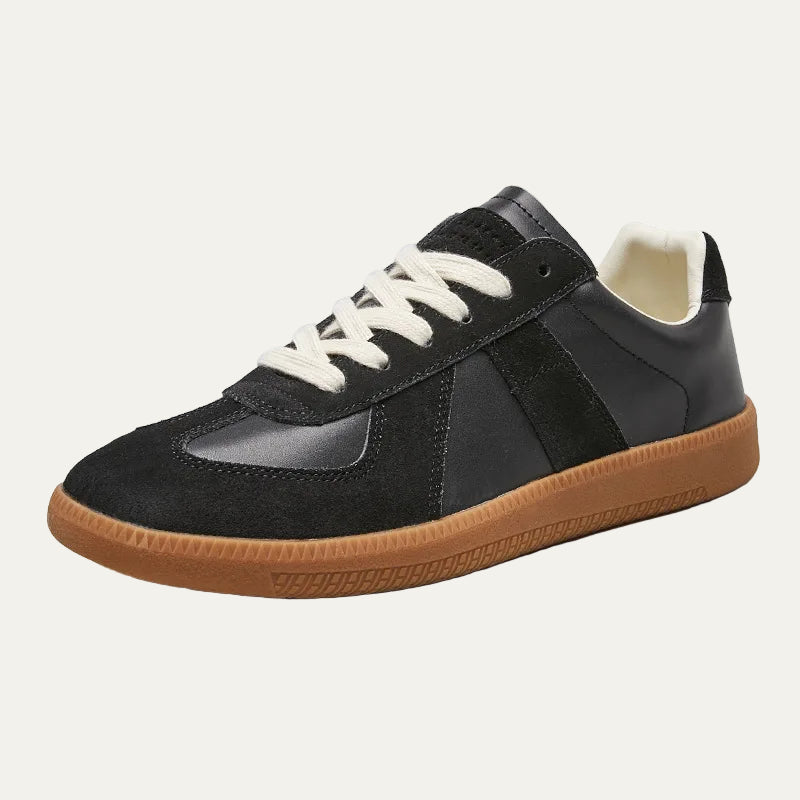 VogeLuxe | Men’s Classic Low-Top Sneaker with Leather 1