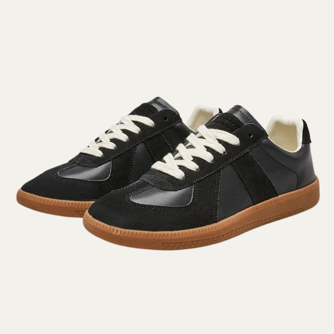 VogeLuxe | Men’s Classic Low-Top Sneaker with Leather 3
