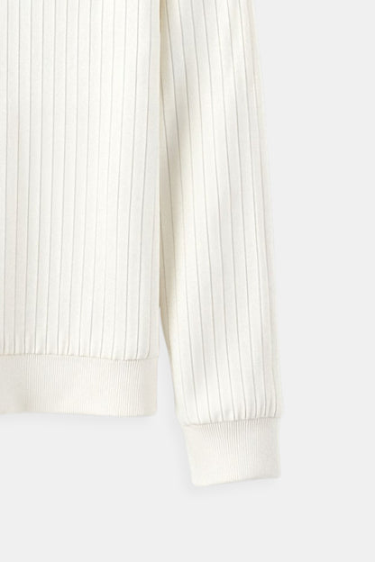 VogeLuxe | Men’s Classic Ribbed Knit Sweater 3