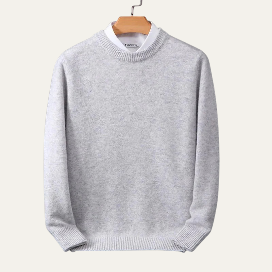 VogeLuxe | Men’s Classic Round Knit Sweater 1