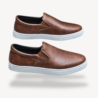 VogeLuxe | Men’s Classic Slip-On Sneakers 2