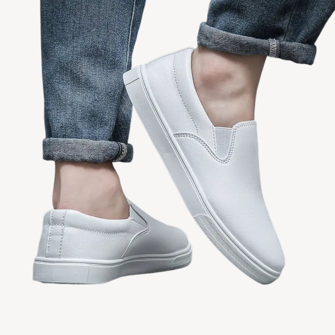 VogeLuxe | Men’s Classic Slip-On Sneakers 3
