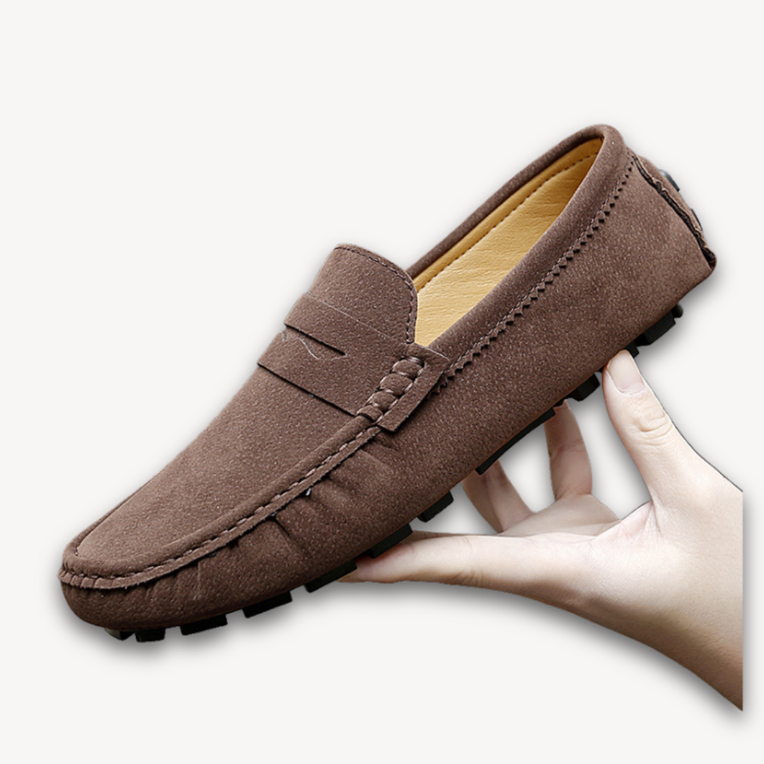 VogeLuxe | Men’s Classic Suede Driving Moccasins 2