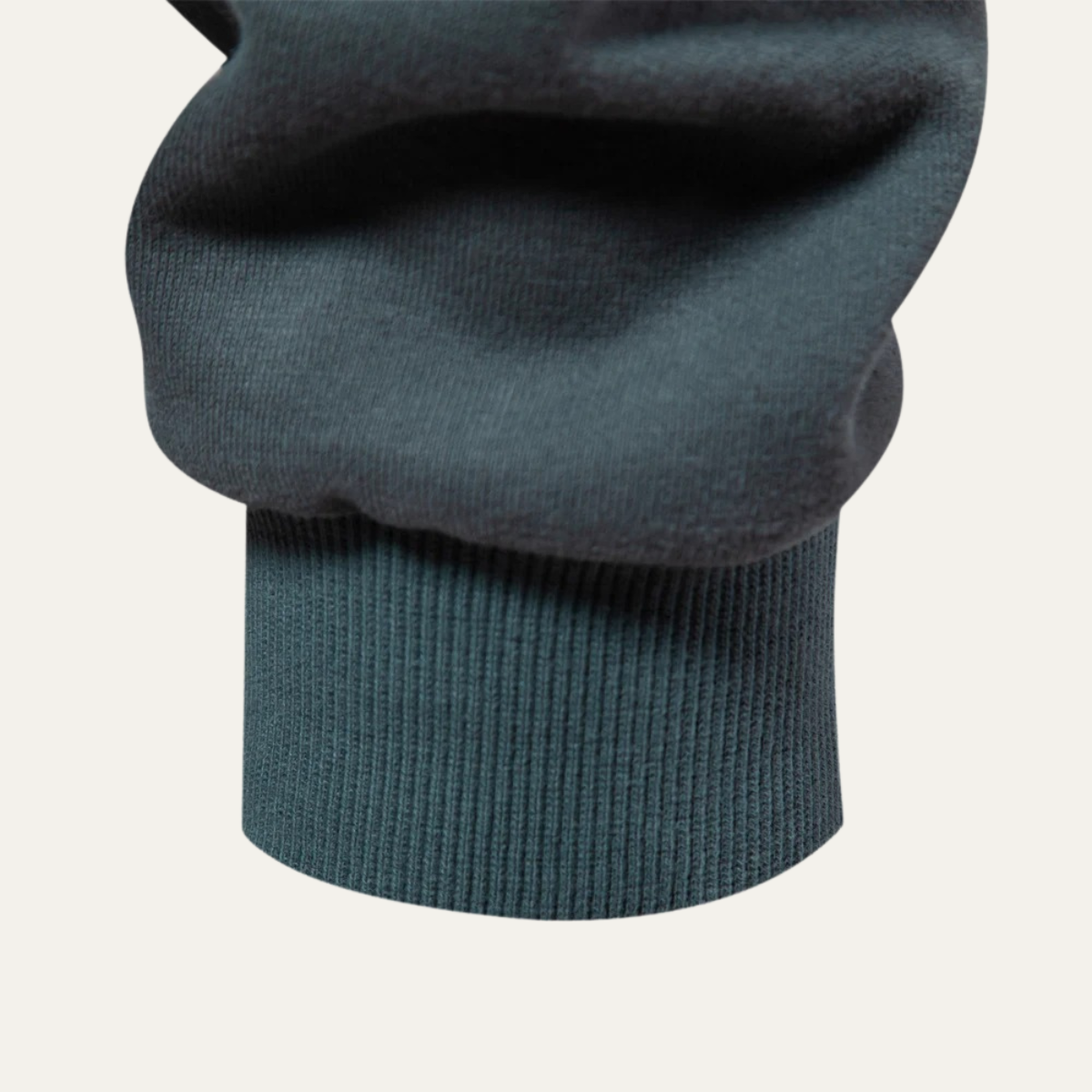 VogeLuxe | Men’s Crewneck Sweatshirt with Zipper Pocket 7