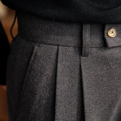 VogeLuxe | Men’s Cropped Pleated Dress Pants 3