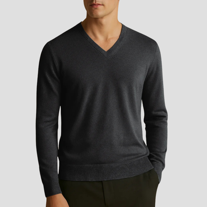 VogeLuxe | Men’s Fine-Knit V-Neck Pullover 10