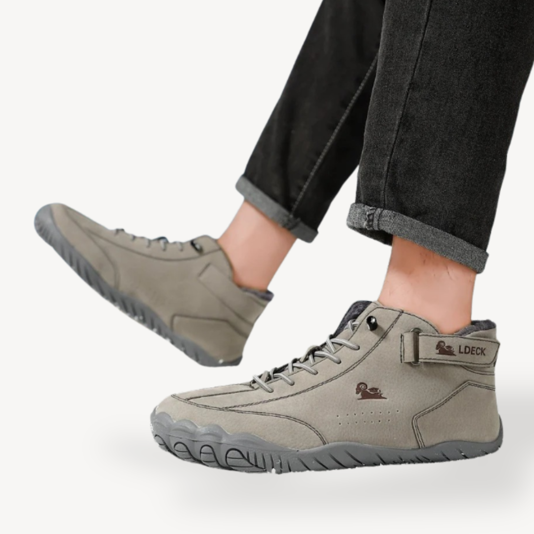 VogeLuxe | Men’s Fur-Lined Winter Ankle Boots 1