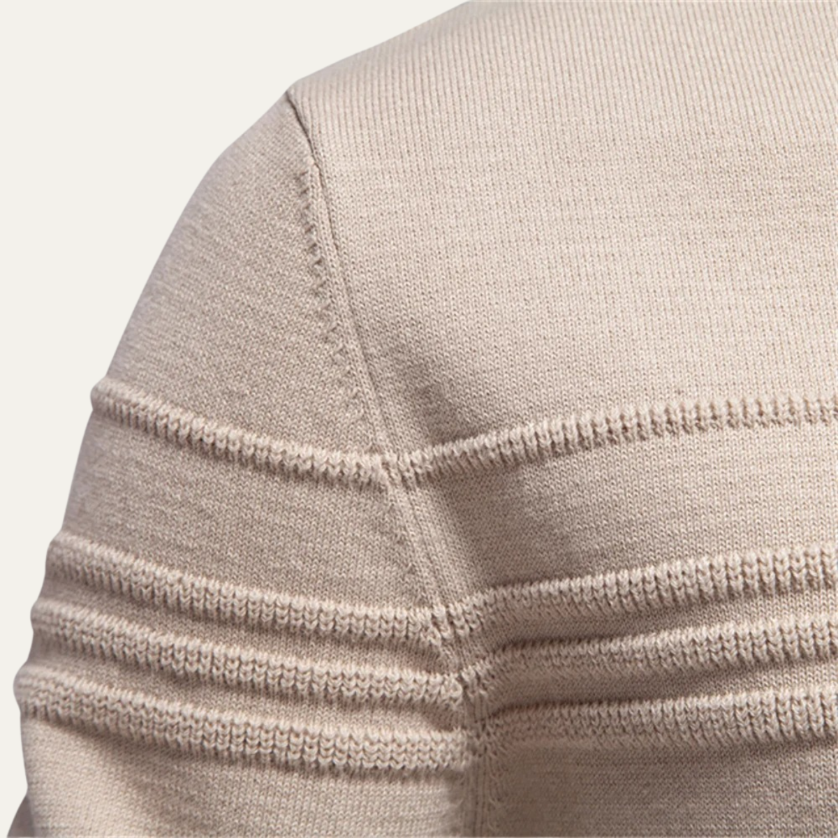 VogeLuxe | Men’s Grid Pattern Crewneck Sweater 3