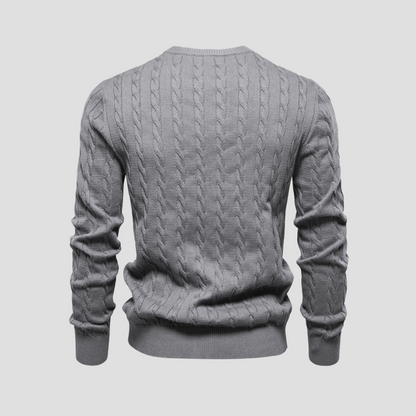 VogeLuxe | Men’s Heritage Cable Knit Sweater 1