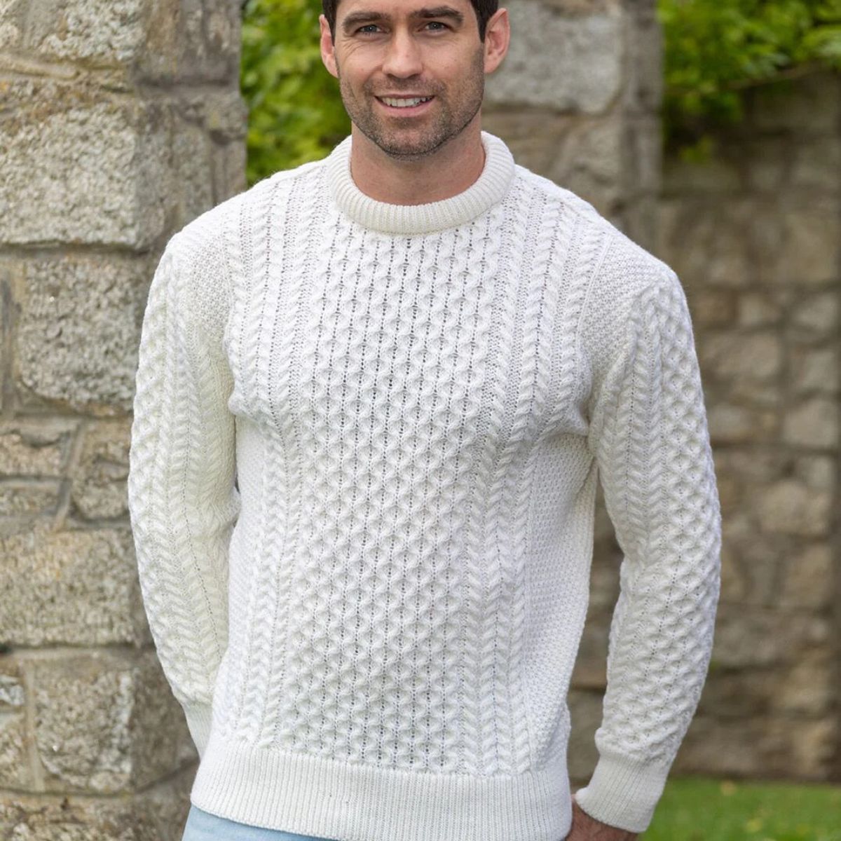 VogeLuxe | Men’s Knit Crewneck Sweater with Cable Knit Details 4