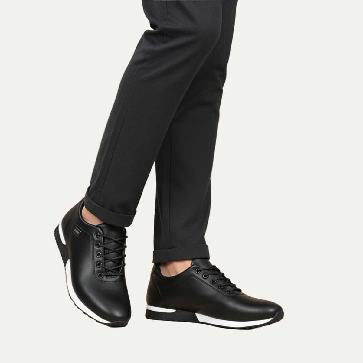 VogeLuxe | Men’s Leather Low-Cut Sneakers 4