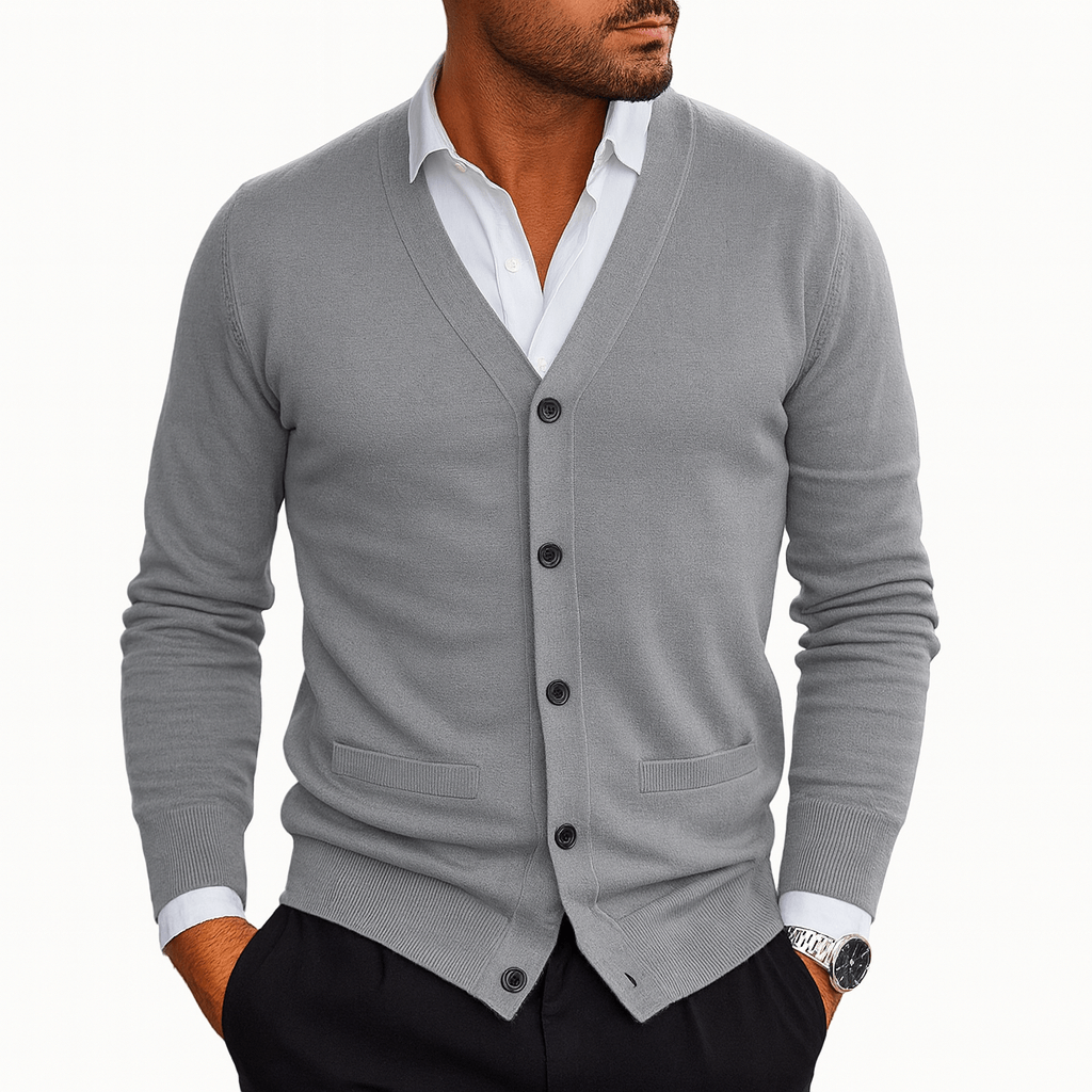 VogeLuxe | Men’s Lightweight Button Cardigan 3
