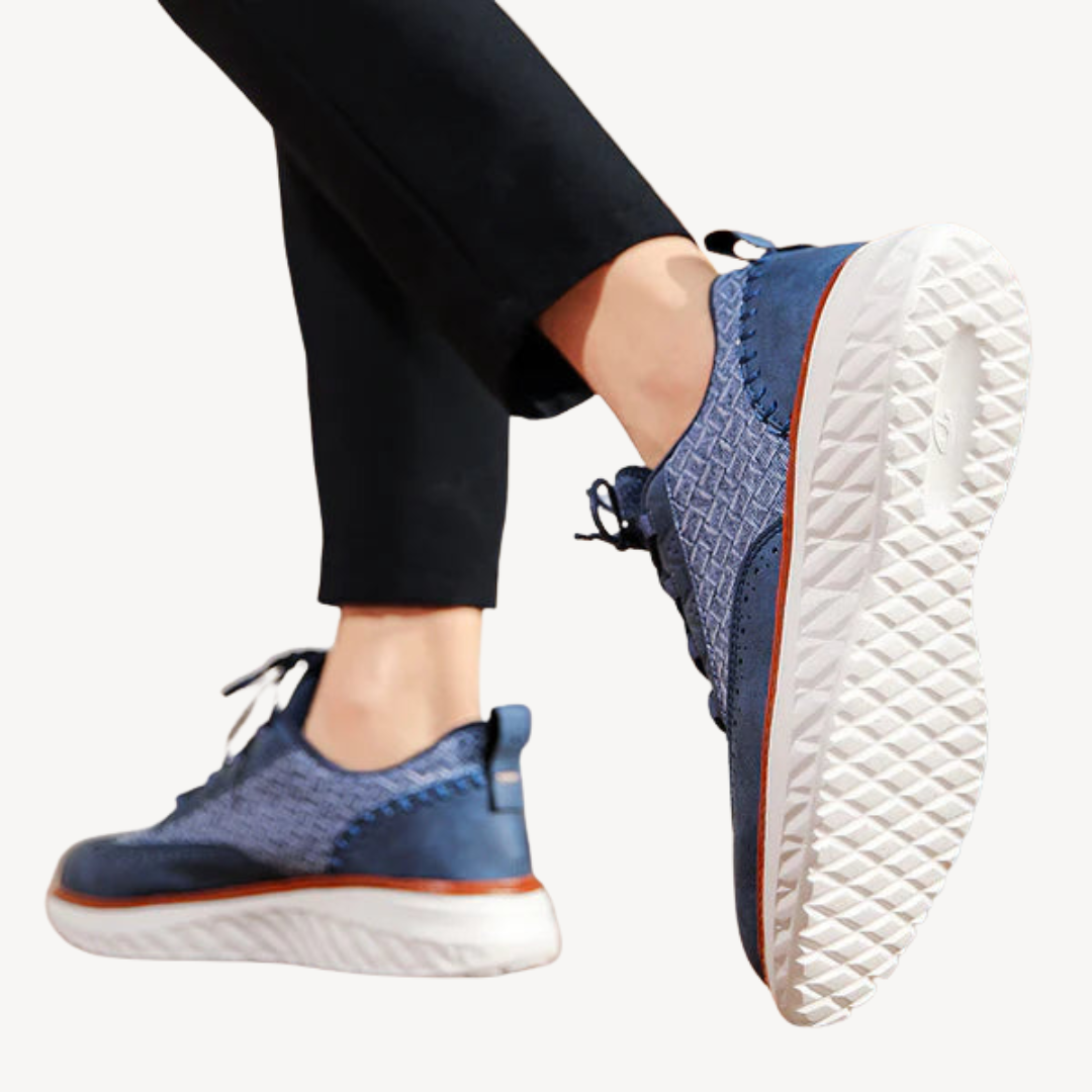 VogeLuxe | Men’s Lightweight Mesh Leather Sneakers 2