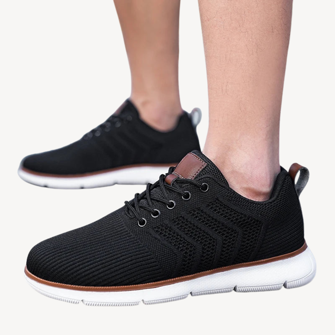 VogeLuxe | Men’s Lightweight Mesh Sneakers 1