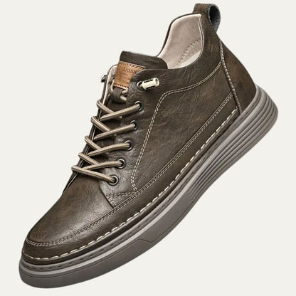 VogeLuxe | Men’s Minimalist High-Top Sneakers 0