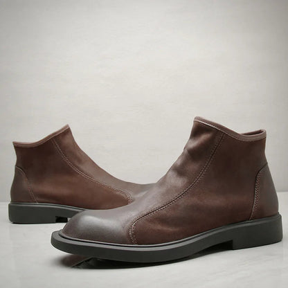 VogeLuxe | Men’s Minimalist Leather Ankle Boots 3