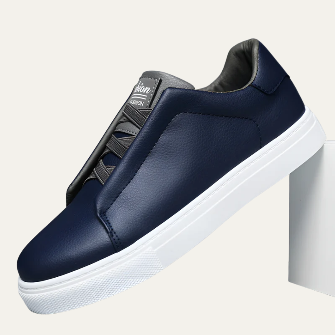 VogeLuxe | Men’s Minimalist Low-Top Sneakers 1