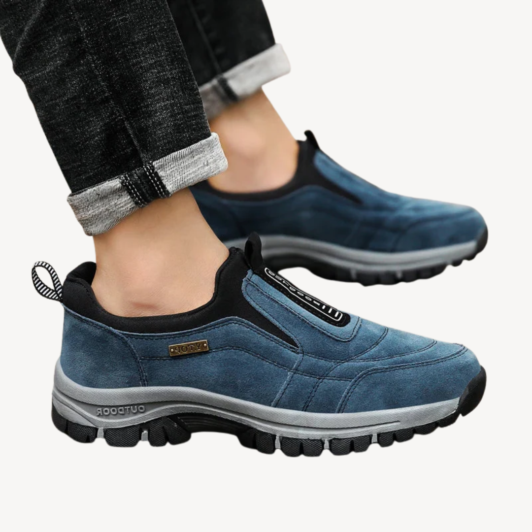 VogeLuxe | Men’s Outdoor Hiking Sneakers 1