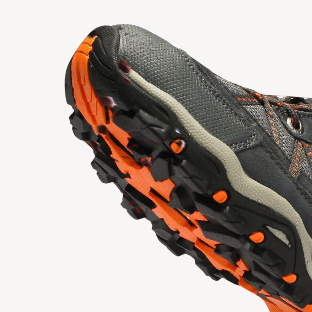 VogeLuxe | Men’s Outdoor Trail Sneaker 5