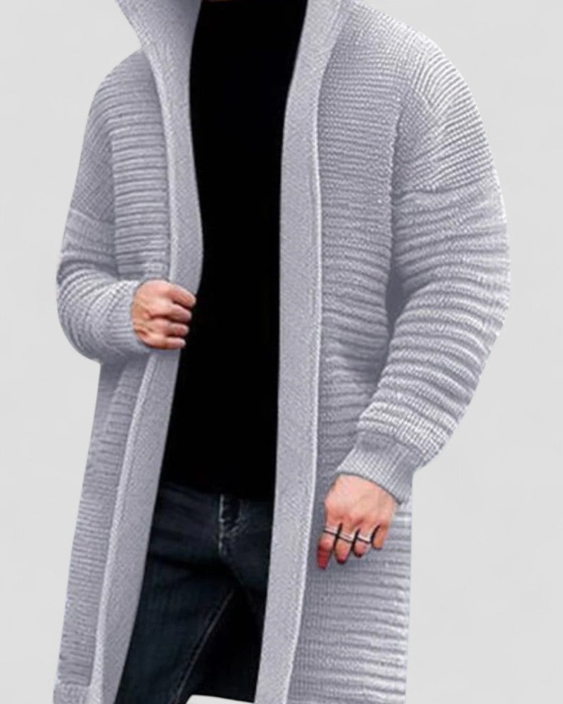 VogeLuxe | Men’s Oversized Chunky Knit Cardigan 2