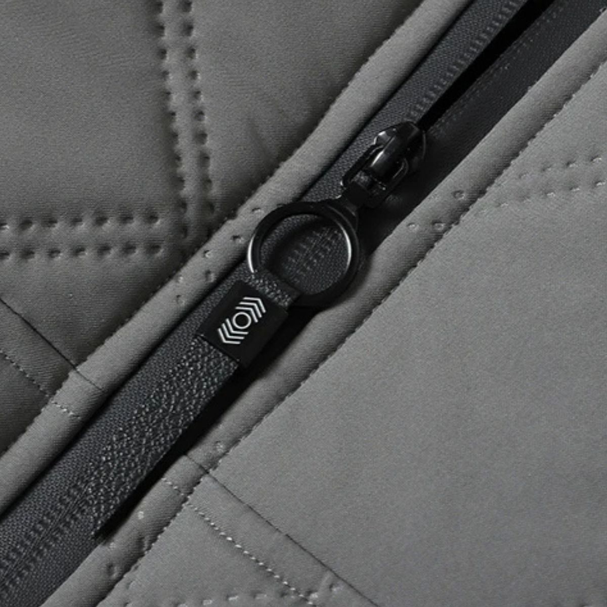 VogeLuxe | Men’s Plush Quilted Hooded Jacket 4