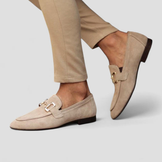 VogeLuxe | Men’s Refined Gold Accent Loafers 0