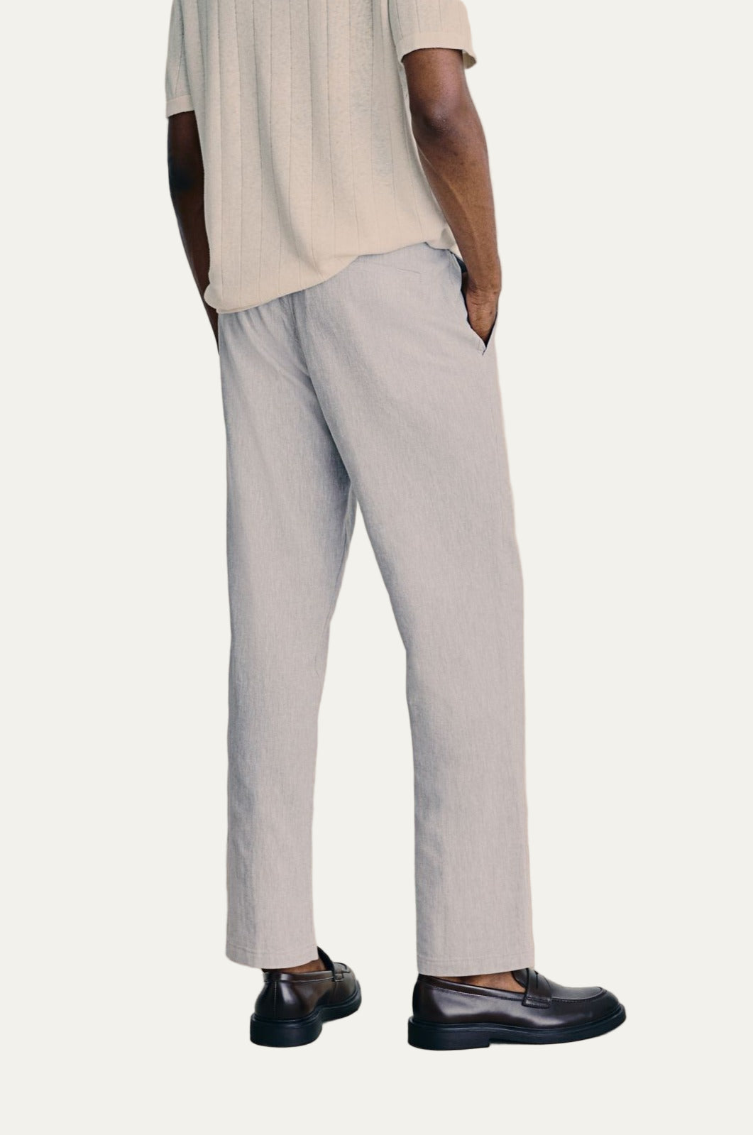 VogeLuxe | Men’s Relaxed-Fit Drawstring Trousers 8