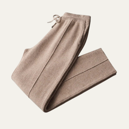 VogeLuxe | Men’s Relaxed Knit Jogger Trousers 1
