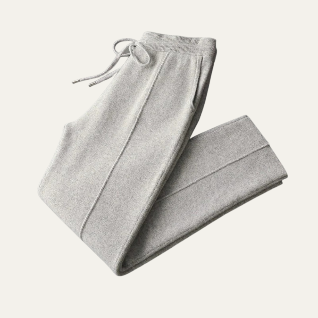 VogeLuxe | Men’s Relaxed Knit Jogger Trousers 4