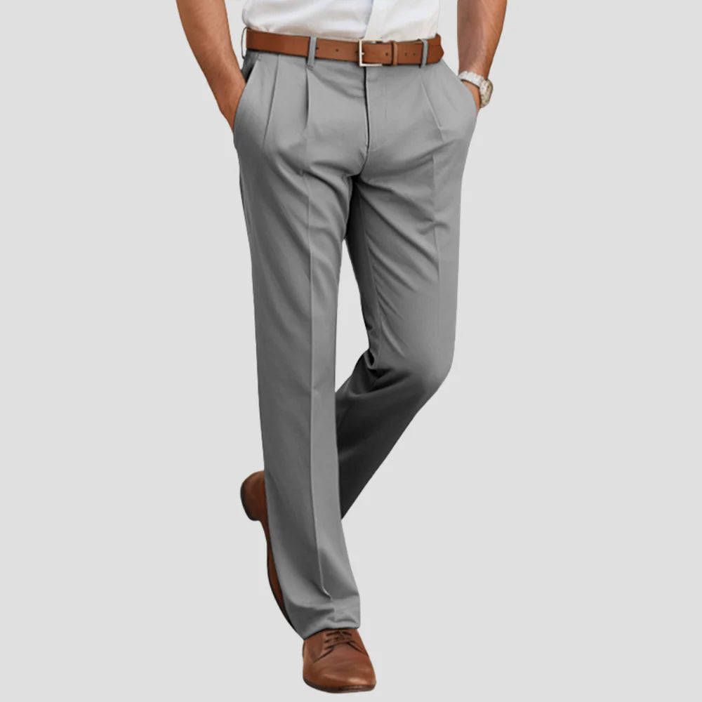 VogeLuxe | Men’s Relaxed Pleated Trousers 2